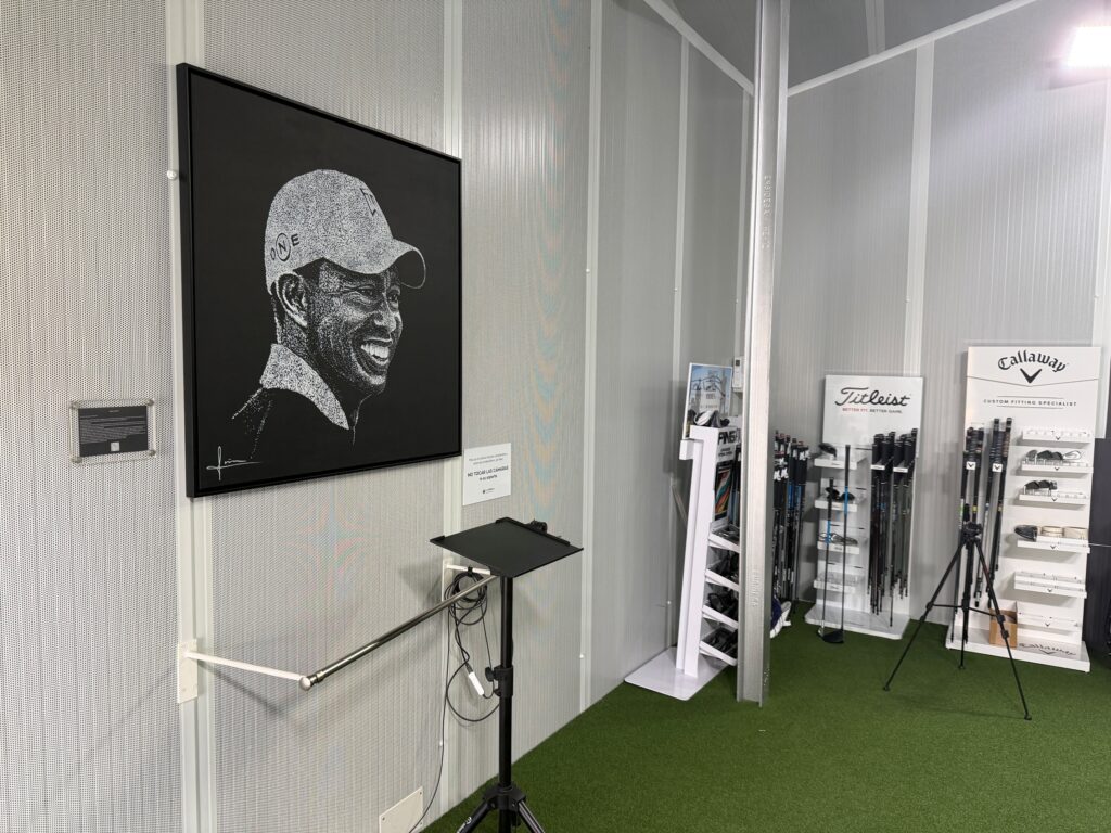 "TW" y el Real Club de Golf La peñaza. cuadro tw en sala